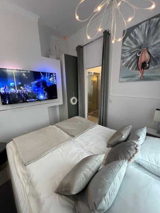 Salt Inn Apartments No 2 - Jacuzzi Wieliczka Εξωτερικό φωτογραφία