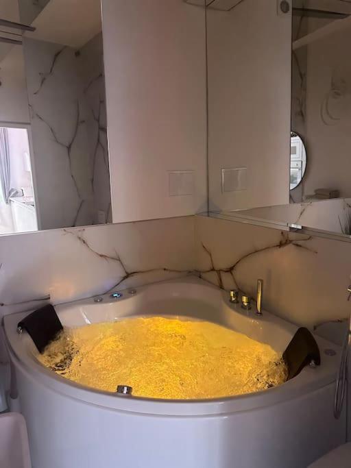 Salt Inn Apartments No 2 - Jacuzzi Wieliczka Εξωτερικό φωτογραφία